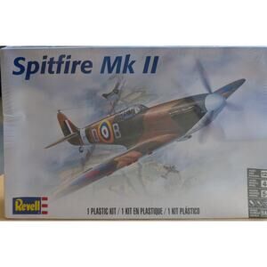 💧Revell Spitfire MK 2 Model